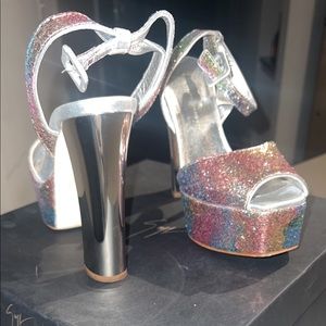 Lavinia Giuseppe Zanotti Platforms